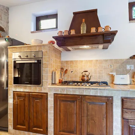 بيت للعطل Rustic In With Sauna & Pool Avigliano Umbro