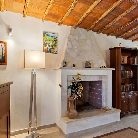 بيت للعطل Rustic In With Sauna & Pool *