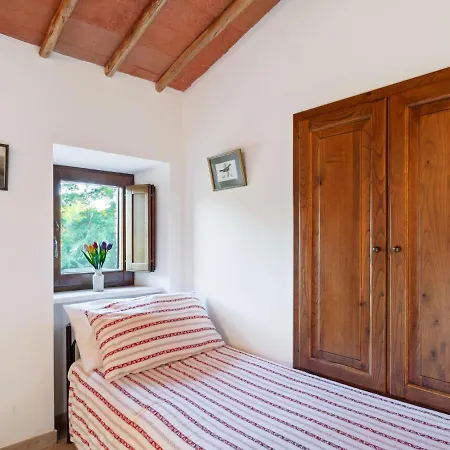 Rustic In With Sauna & Pool بيت للعطل